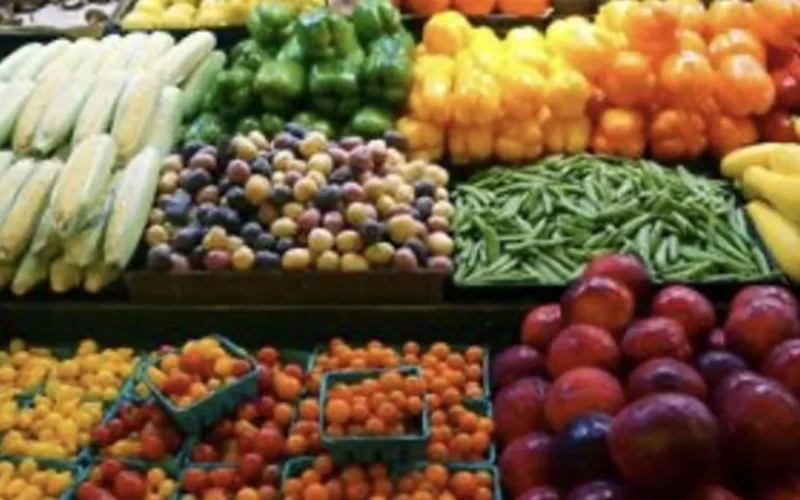 أسعار الخضروات والفاكهة اليوم بين الاستقرار والتقلبات في السوق